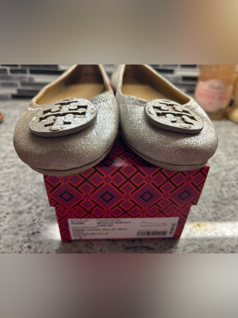 Tory Burch Minnie Travel Metallic sand  Ballet Flats with Logo - size 8 - Picture 2 of 9